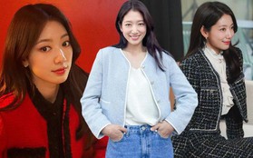 Bộ sưu tập áo khoác đẹp mê của Park Shin Hye: Toàn kiểu sang trọng và trẻ trung, phù hợp với tuổi ngoài 30