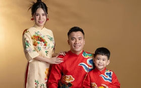 Trung vệ U23 Việt Nam khoe ảnh áo dài cùng con trai và bạn gái, 6 năm bên nhau nhưng vẫn chưa cưới