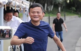 Bất ngờ với hình ảnh hiện tại của Jack Ma: Tỷ phú lẫy lừng một thời vì sao nay chỉ còn là "anh nông dân"?