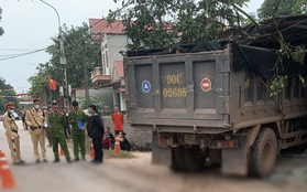 Nguyên nhân vụ tai nạn liên hoàn, tông vào quán cắt tóc làm 4 người thương vong