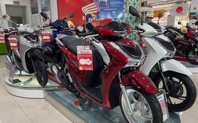 Giá Honda SH phá đáy tại đại lý, thấp chưa từng có trong lịch sử, liệu có sốt giá trở lại?