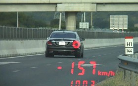 Phạt tài xế 'liều mạng' chạy xe tới 157 km/h