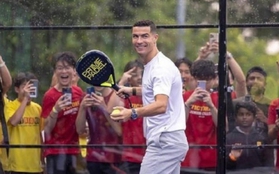 Ronaldo say mê một môn giống pickleball, mua luôn một trung tâm thể thao để tập cho dễ