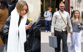 Tiểu thư Harper nhà Beckham đeo một trong những chiếc túi xách độc nhất thế giới, xinh đẹp dạo phố gây chú ý