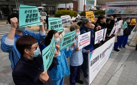 Khủng hoảng y tế tại Hàn Quốc: Hơn 72% sinh viên ngành y xin nghỉ học trong bối cảnh căng thẳng chưa "hạ nhiệt"