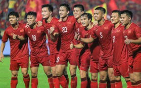 Nóng: Danh sách đội tuyển Việt Nam chuẩn bị đấu Indonesia, Công Phượng trở lại