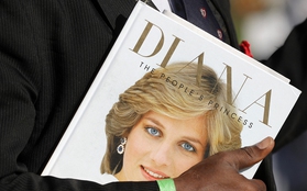 Những bức thư tình của công nương Diana được giao bán với giá 1 triệu USD