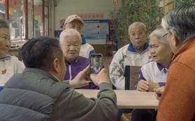 ''Trường quay'' TikTok đặc biệt trong viện dưỡng lão Trung Quốc