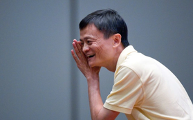 Từ việc Jack Ma thừa nhận chỉ hạnh phúc với mức lương 300 nghìn đồng: Giàu là bể khổ!