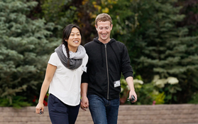 Quy tắc hẹn hò của Mark Zuckerberg và vợ thuở mới quen khiến giới trẻ ''chột dạ'' nhìn lại mình: Mỗi tuần gặp mặt ít nhất 1 buổi, kéo dài tối thiểu 100 phút và không được dùng Facebook