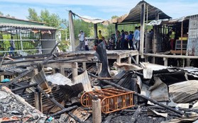 Trẻ 7 tuổi ở Cà Mau đốt giấy chơi làm cháy nhà