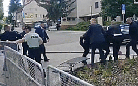 Thủ tướng Slovakia Robert Fico bị bắn, được đưa vào bệnh viện