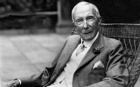 Tỷ phú Rockefeller "vạch đường": Thu nhập chỉ là sản phẩm phụ của công việc, mang theo 1 thứ này mỗi ngày, cơ hội, thành công, giàu có sẽ tới!