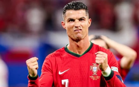 Chỉ đá trận thủ tục, HLV Bồ Đào Nha vẫn xếp Ronaldo đá chính