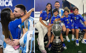 Messi khoá môi bà xã Antonella đầy ngọt ngào, cùng 3 quý tử được dàn vệ sĩ hùng hậu bảo vệ rời đi sau chức vô địch Copa America