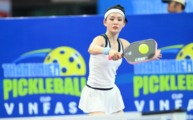 Loạt khoảnh khắc Hiền Hồ trên sân pickleball: Visual nổi bật nhưng không thấy nụ cười, thi đấu quyết tâm nhưng thành tích "sấp mặt"!