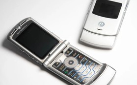 Motorola Razr V3: Chiếc iPhone của quá khứ