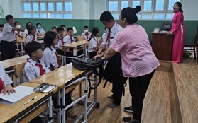 Những tình huống "khó đỡ" ngày tựu trường của học sinh TP HCM