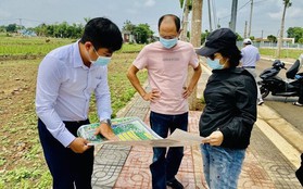 Hụt hơi vì ôm hàng lướt sóng, nhà đầu tư kêu cứu: “Xoay tiền không kịp, cần sang cọc”