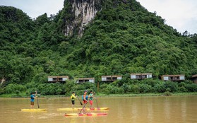 Ngắm 'làng du lịch tốt nhất thế giới' đẹp như tranh trong nước lũ