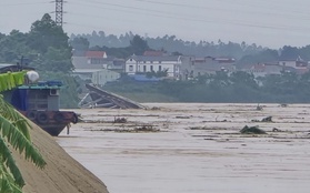 Vụ sập cầu Phong Châu: Tìm thấy thêm thi thể tài xế ô tô đầu kéo