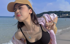 Hot girl cảnh 18+ gây "bão" tại show hẹn hò