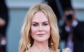 Vừa tới LHP Venice, Nicole Kidman nhận tin mẹ qua đời đột ngột