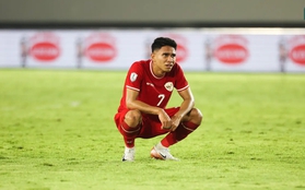 Sau “thảm họa” AFF Cup, ngôi sao Indonesia làm nên lịch sử tại giải đấu lâu đời nhất nước Anh