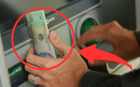 Rút tiền tiêu tết ở máy ATM: Lưu ý kỹ 7 điều này