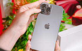 Bảng giá iPhone gây choáng: iPhone 16 và các dòng iPhone cũ giảm giá còn 9,9 triệu đồng