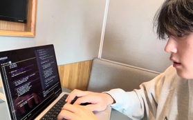 Bị trường đại học Mỹ đuổi vì gian lận liên quan đến một công cụ AI, sinh viên châu Á lập tức biến nó thành startup triệu đô