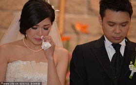 Hoa hậu mắc bệnh ung thư vú khóc trong đám cưới