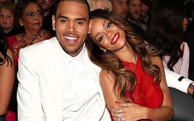 Rihanna sẽ làm đám cưới với Chris Brown vào tháng 7 