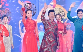 Dàn sao Việt rạng rỡ diễn thời trang áo dài đón Xuân