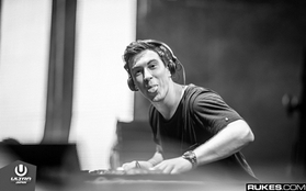 Hardwell nổi đóa khi bị Soundcloud gỡ bỏ các track nhạc