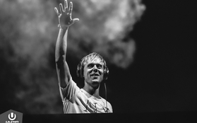 Dàn DJ tên tuổi xuất hiện trong show diễn của Armin van Buuren tại Hà Nội
