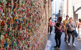 Những hình ảnh cuối cùng của "bức tường bã kẹo" nổi tiếng nước Mỹ