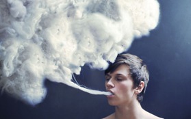 Mẹo vặt giúp bạn thở ra khói giữa mùa hè