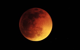 Đón chờ hiện tượng "Siêu trăng máu" lần đầu tiên xuất hiện trong 30 năm