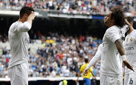 Ronaldo và Marcelo phối hợp ăn mừng theo kiểu nhà binh