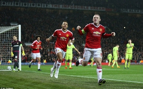 Rooney nổ súng giúp Man Utd lên ngôi đầu bảng