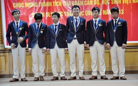 Năm 2013: Học sinh Việt Nam tỏa sáng khắp thế giới