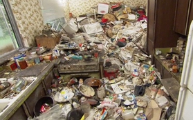 Con nghiện "đồng nát" hạng nặng 30 năm sống chung với rác