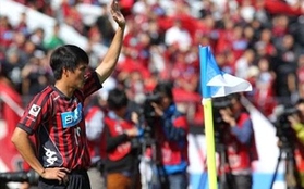 Công Vinh mờ nhạt trong ngày Sapporo thắng trận