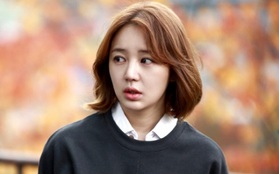 Yoon Eun Hye trẻ trung đáng yêu hẳn nhờ "xuống tóc"