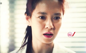 Jin Hee (Song Ji Hyo) uất ức vì bị ăn tát