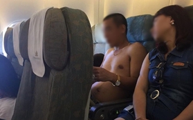 Hình ảnh người đàn ông cởi trần trên chuyến bay TP.HCM - Hà Nội gây sốc