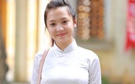 Ngắm nữ sinh Phan Đình Phùng từng gây sốt vì sở hữu mặt mộc siêu xinh 