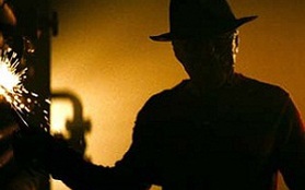 Người Mỹ run rẩy đi xem "A Nightmare on Elm Street"