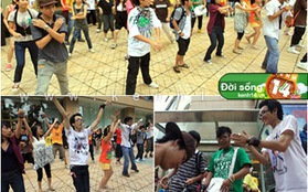 Cùng nhún nhảy với màn Flash Mob của teen Hà Nội sáng nay